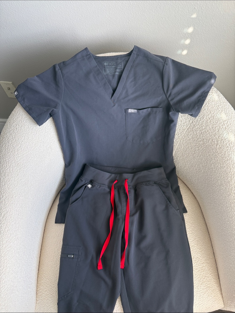 FIGS XS Women's Dark Gray/Charcoal Scrub Top & Pant Set with Red Drawstring